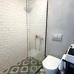 Smart Hotel *