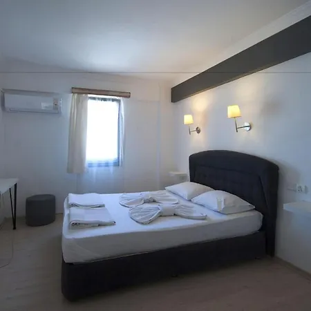 Smart Hotel *